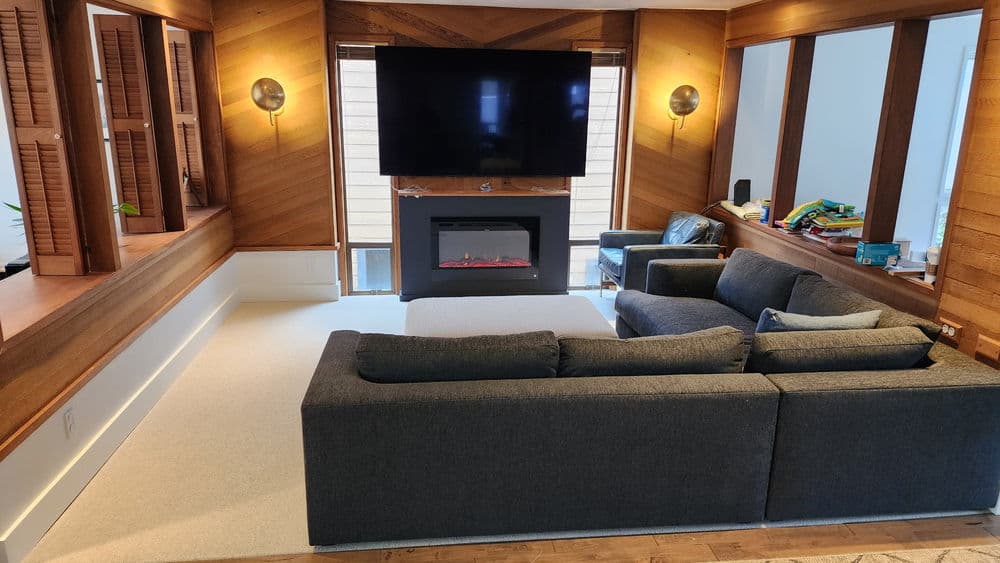 Gallery photos for Sunken Living Room Rebuild and Carpet Install in Fox Island: Image #2